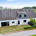 Imilie - 450m From The Sea By Interhome 펜션 *
