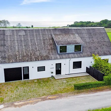 Imilie - 450m From The Sea By Interhome Feriehus *