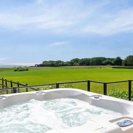 Imilie - 450m From The Sea By Interhome